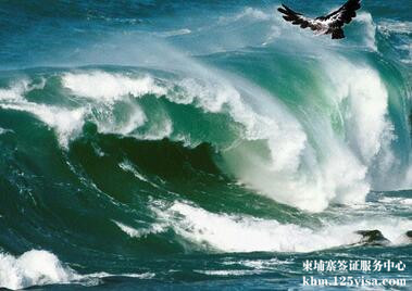 注意：在柬埔寨海边地区活动的中国同胞注意海浪袭击！