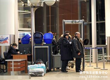 提醒赴俄中国公民遵守海关通关规定 提醒赴俄中国公民遵守海关通关规定