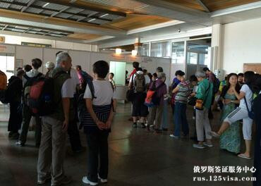 提醒团体免签游客务必随团出入俄罗斯国境 提醒团体免签游客务必随团出入俄罗斯国境