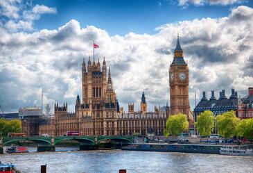 提醒持“英/爱共同签证计划”中国公民认真核对签证信息