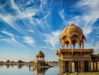 报告称2018春节中国人出国游最青睐泰国 报告称2018春节中国人出国游最青睐泰国