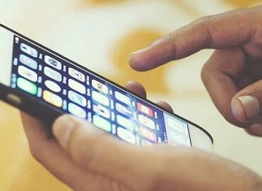 提醒警惕冒充中国驻芝加哥领事馆电话号码实施的电信诈骗 提醒警惕冒充中国驻芝加哥领事馆电话号码实施的电信诈骗