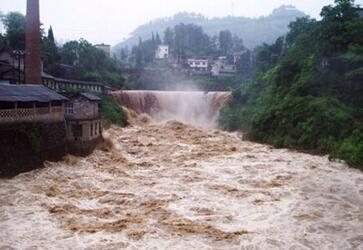 土耳其突发洪水提醒中国公共民注意安全 土耳其突发洪水提醒中国公共民注意安全