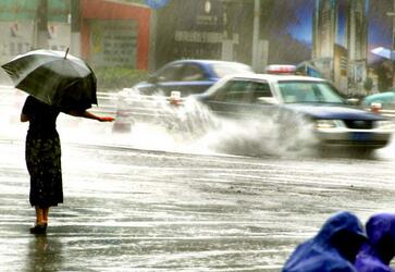 澳大利亚塔斯马尼亚州持续暴雨提醒注意安全 澳大利亚塔斯马尼亚州持续暴雨提醒注意安全