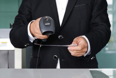 中几政府互免持外交、公务护照人员签证