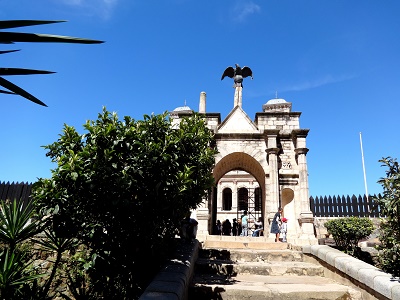 马达加斯加使馆提醒来马中国公民注意假期安全 马达加斯加使馆提醒来马中国公民注意假期安全