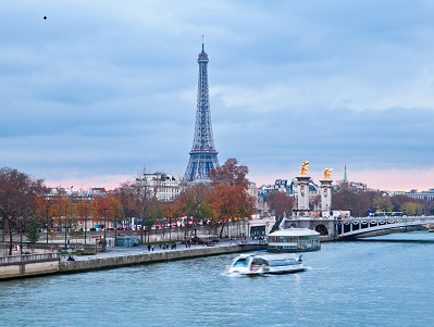 中国游客“黄金周”出境游在法消费额同比增长15% 中国游客“黄金周”出境游在法消费额同比增长15%