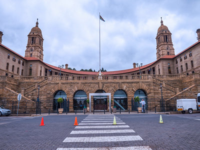 提醒中国公民节庆期间注意南非交通安全 提醒中国公民节庆期间注意南非交通安全