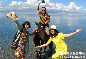 尹女士一家成功去韩国散心 尹女士一家成功去韩国散心