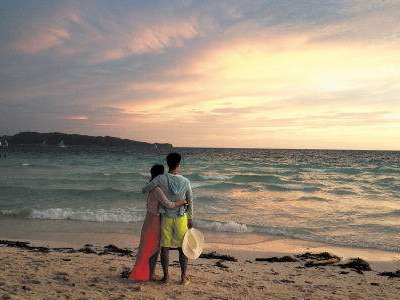 王先生和女友一起去办理菲律宾签证成功 王先生和女友一起去办理菲律宾签证成功