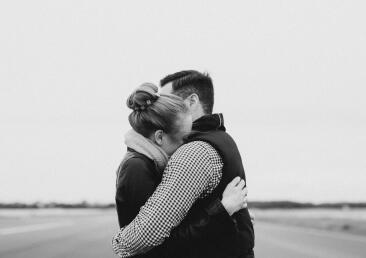 新婚夫妻成功获得瑞士旅游签 新婚夫妻成功获得瑞士旅游签