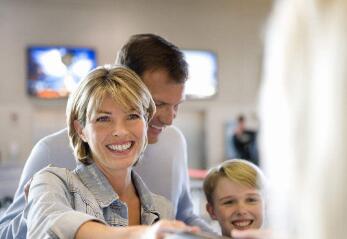 老挝签证哪里办? 老挝签证哪里办?