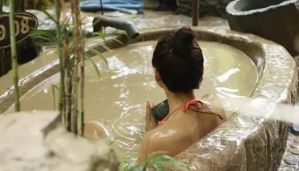 越南泥浆浴 越南泥浆浴