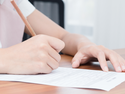 未成年人的签证申请表可以自己填写吗? 未成年人的签证申请表可以自己填写吗?