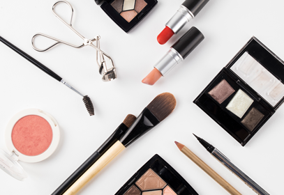 拍摄日本签证照片化妆有影响吗? 拍摄日本签证照片化妆有影响吗?