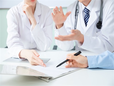 驻俄使馆提醒中国公民遵守防疫规定 加强自我防护