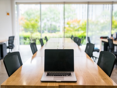 波兰签证申请中心决定出签事宜吗? 波兰签证申请中心决定出签事宜吗?